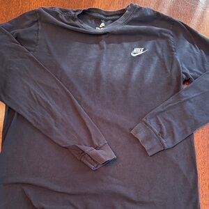 Nike Men's Dark Long Sleeve Tee